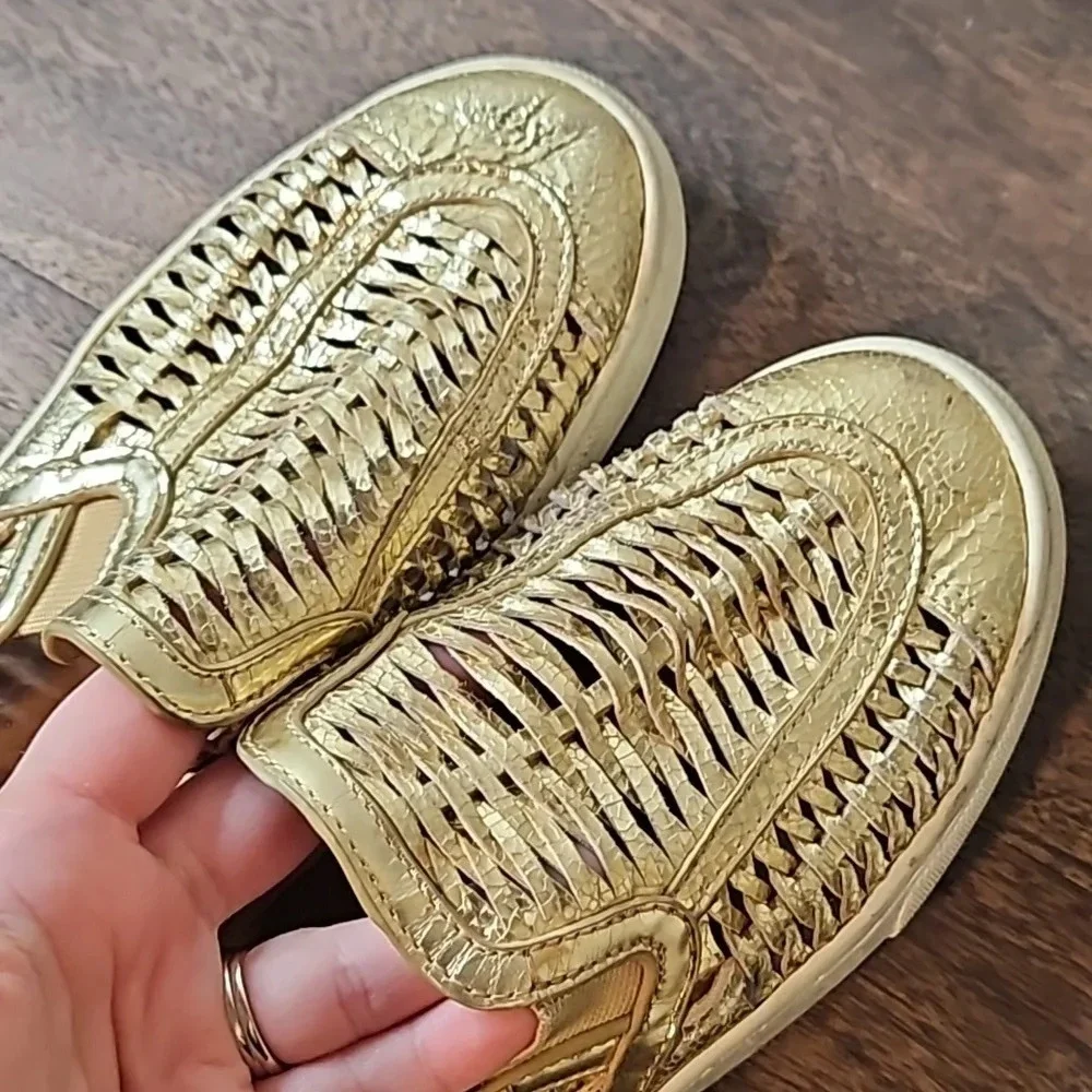 Tory Burch Gold Loafers‎